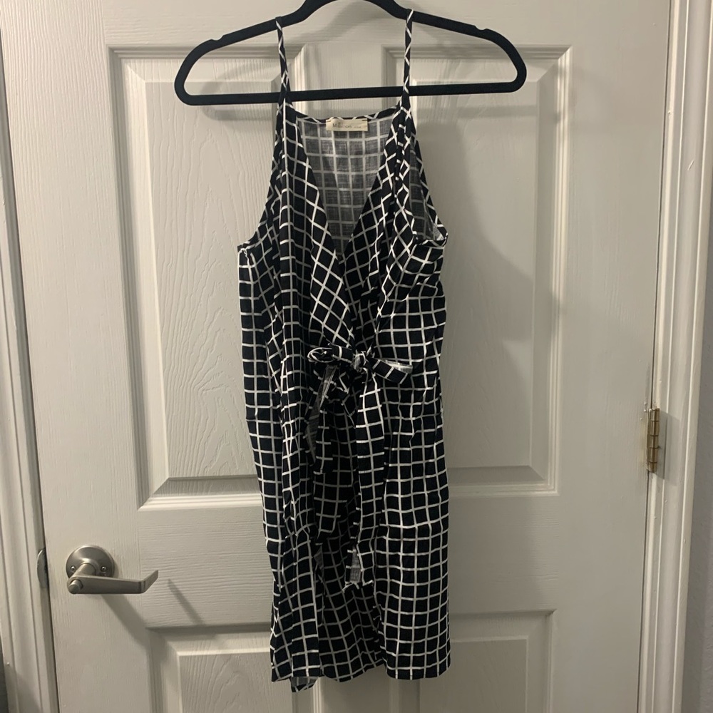 Women’s dress